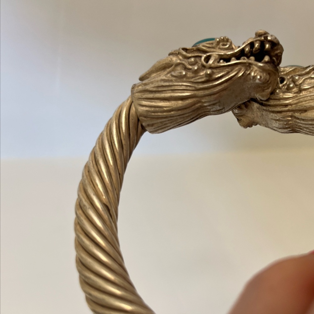 Vintage Double Dragon Heads Silver Tone Bracelet with Green Accents - Picture 12 of 16
